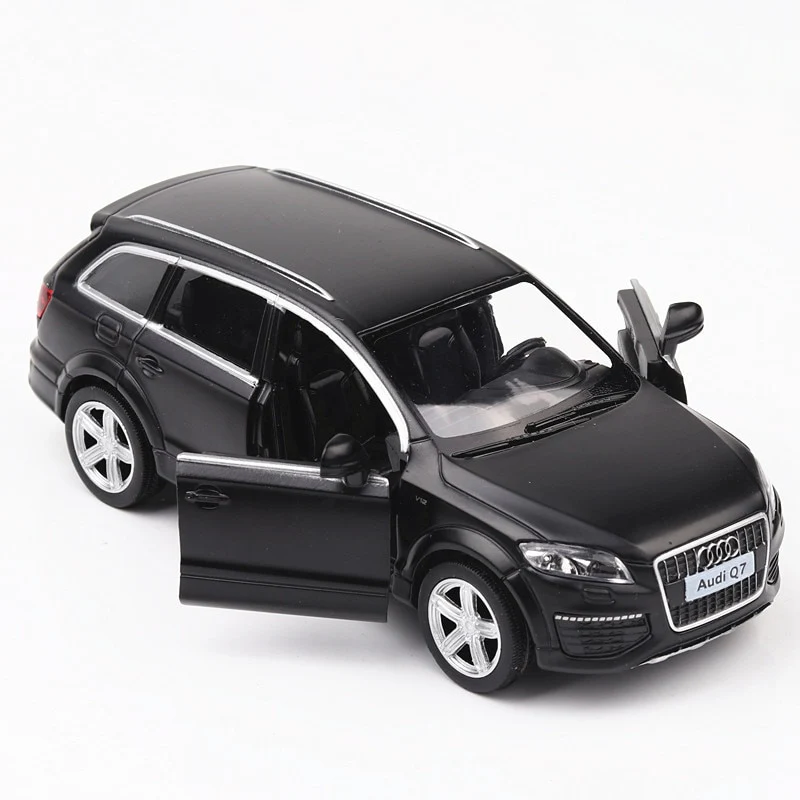 Miniature Audi Q7 1:36 - Image 4