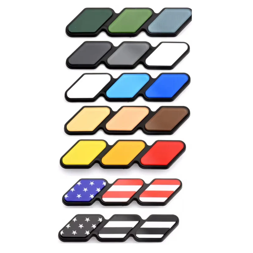 Badge 3 Couleurs Grille avant - Image 2
