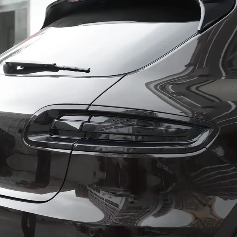 Coque Feux Teintés Arrière Porsche Macan - Image 3