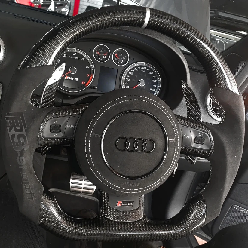 Volant Audi R8 I / TT Mk2 / 8P Carbone - Image 2